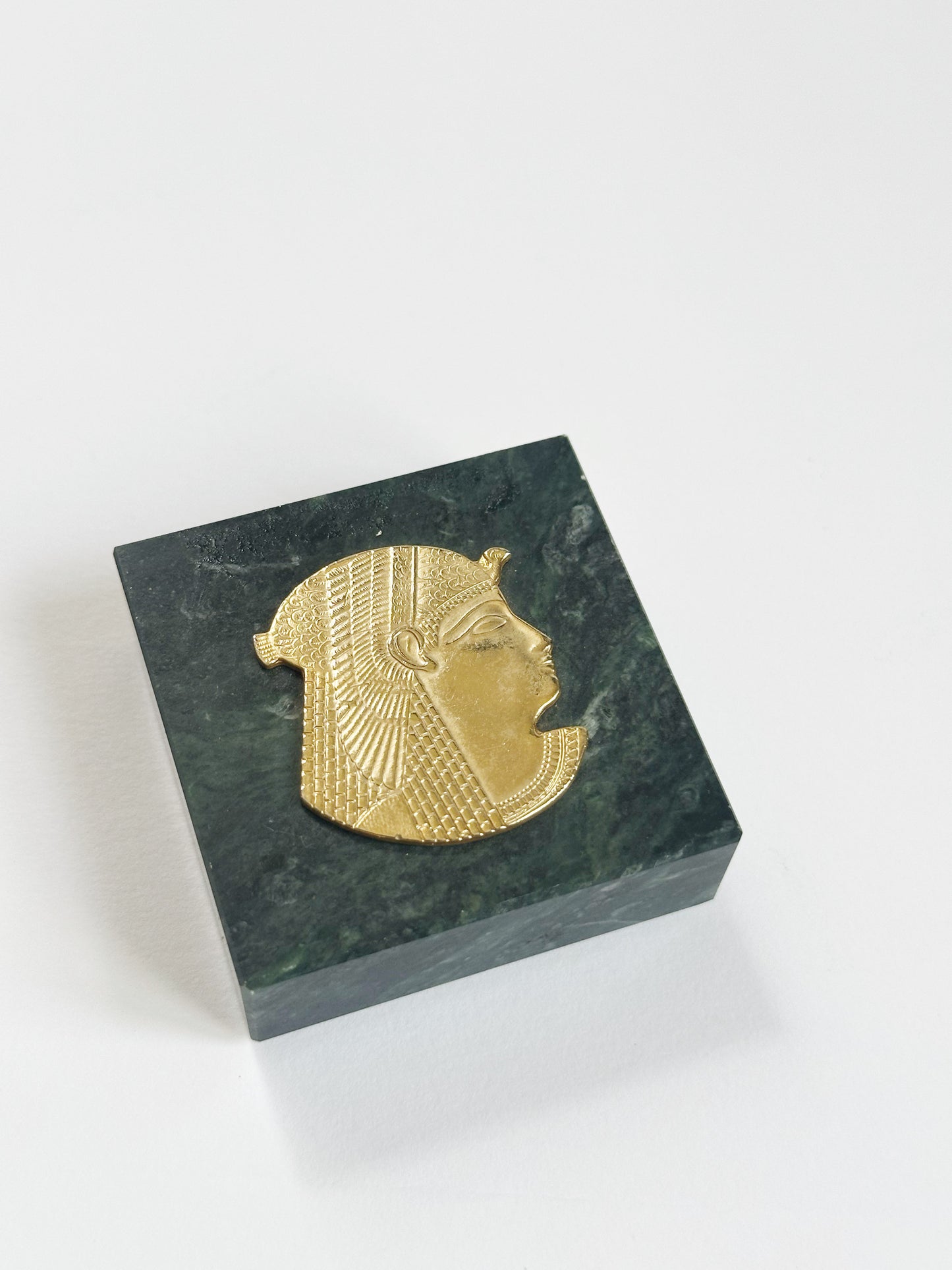 Paperweight