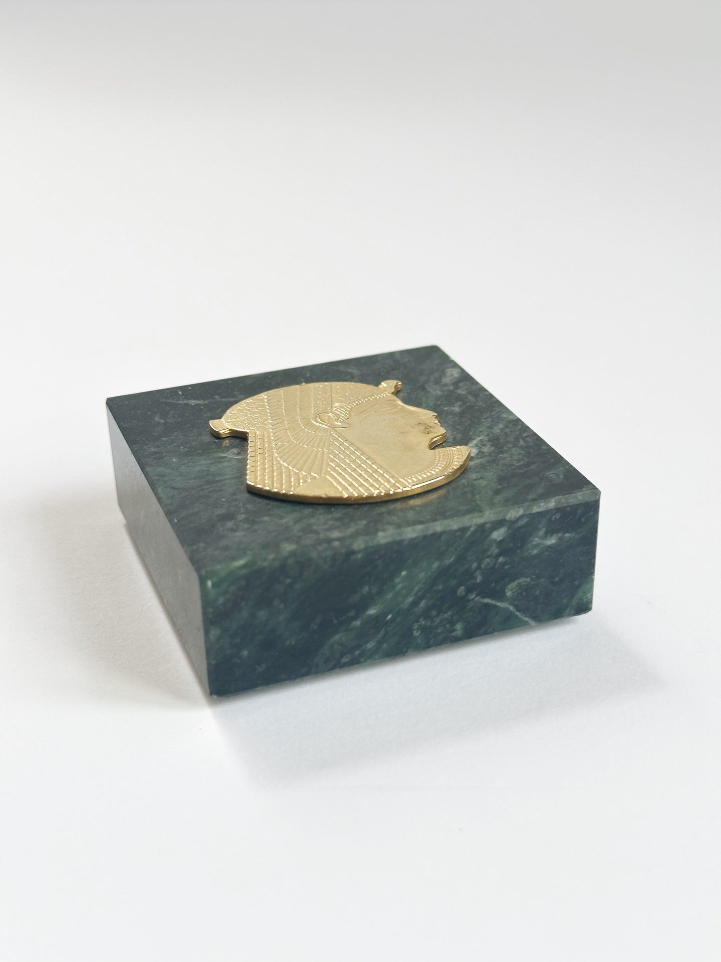 Paperweight