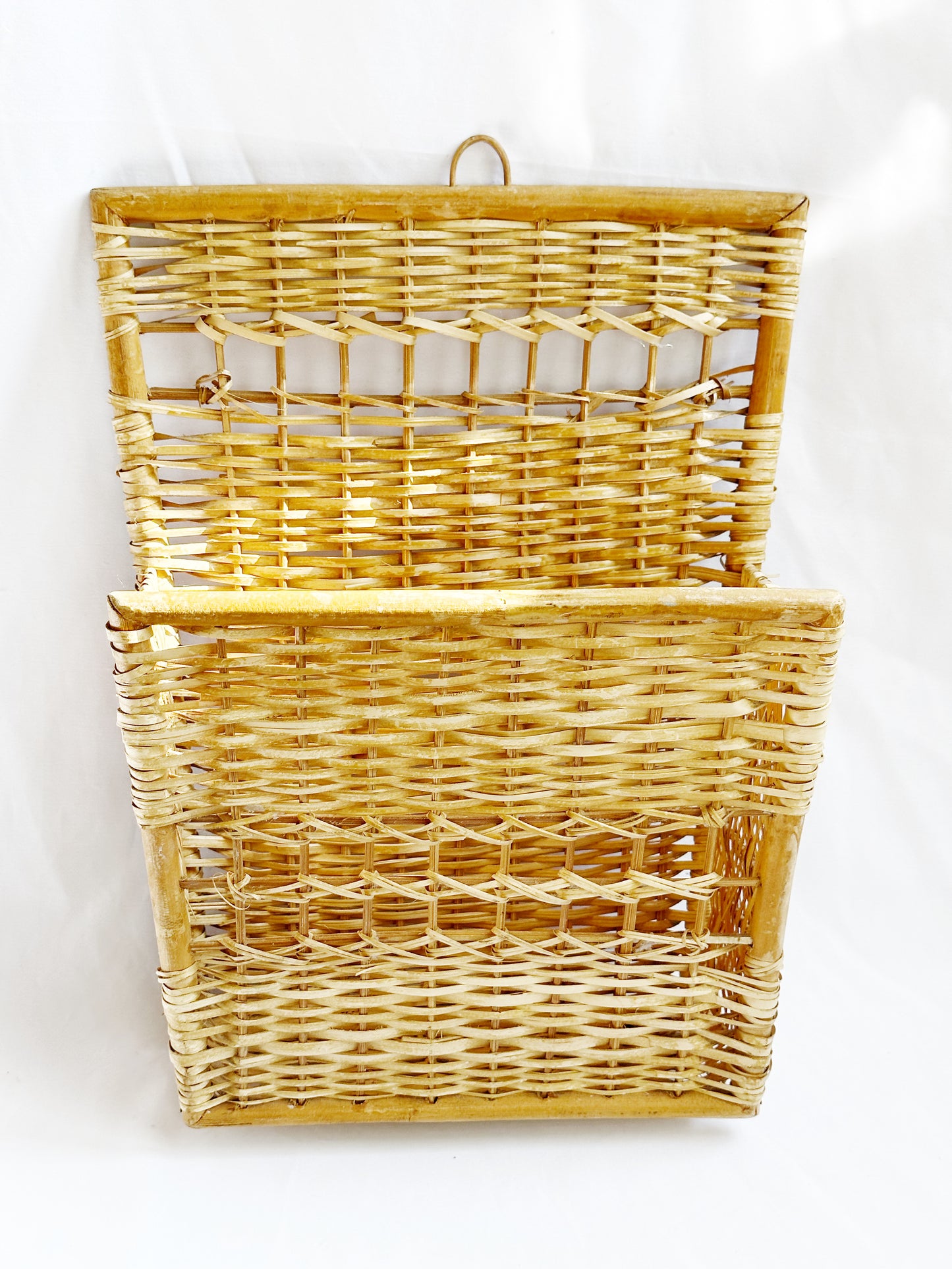 Wall Hung Basket