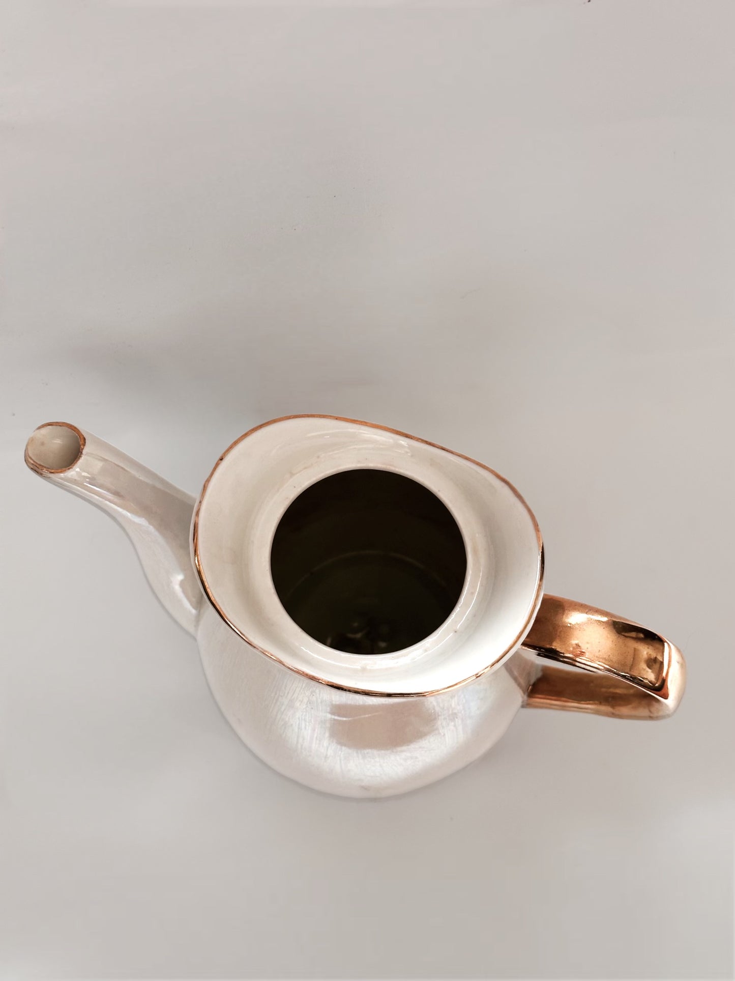 Pearl Gold Trim Teapot
