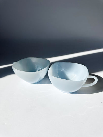 Blue Teacups