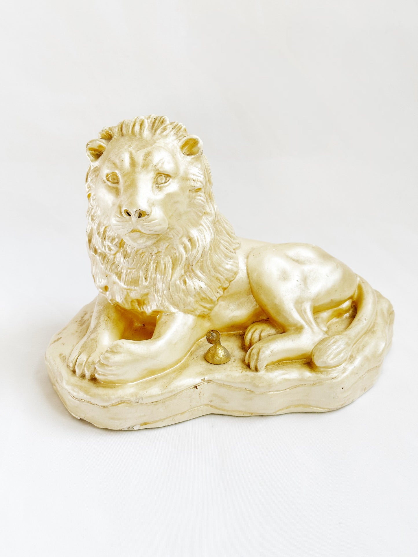 Lion Sculpture