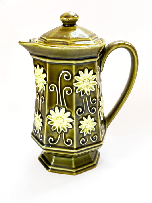 Green Daisy Pitcher